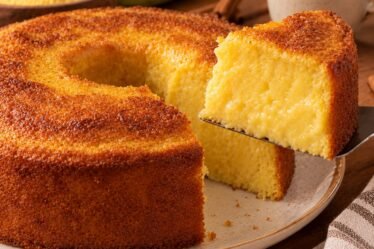 bolo de fubá cremoso